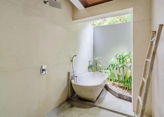 Hearts Villa Canggu (Bali)