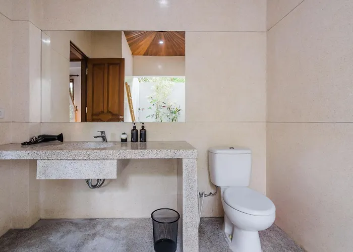 Hearts Villa Canggu (Bali)
