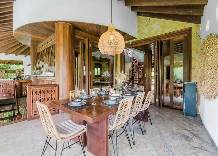 Villa Hearts Canggu (Bali)
